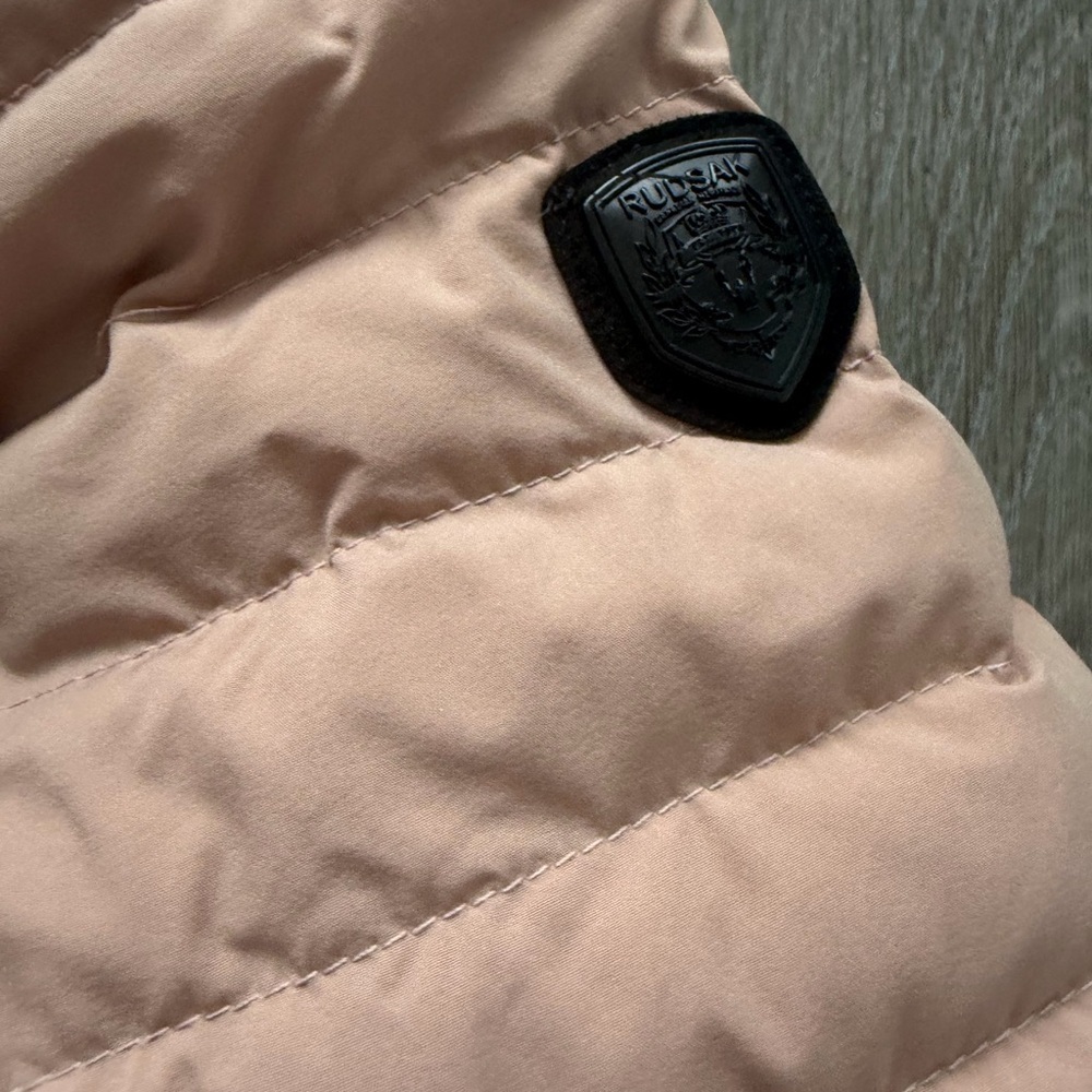 RUDSAK Blush Quilted Hooded down fill light spring Puffer Jacket - Picture 5 of 12